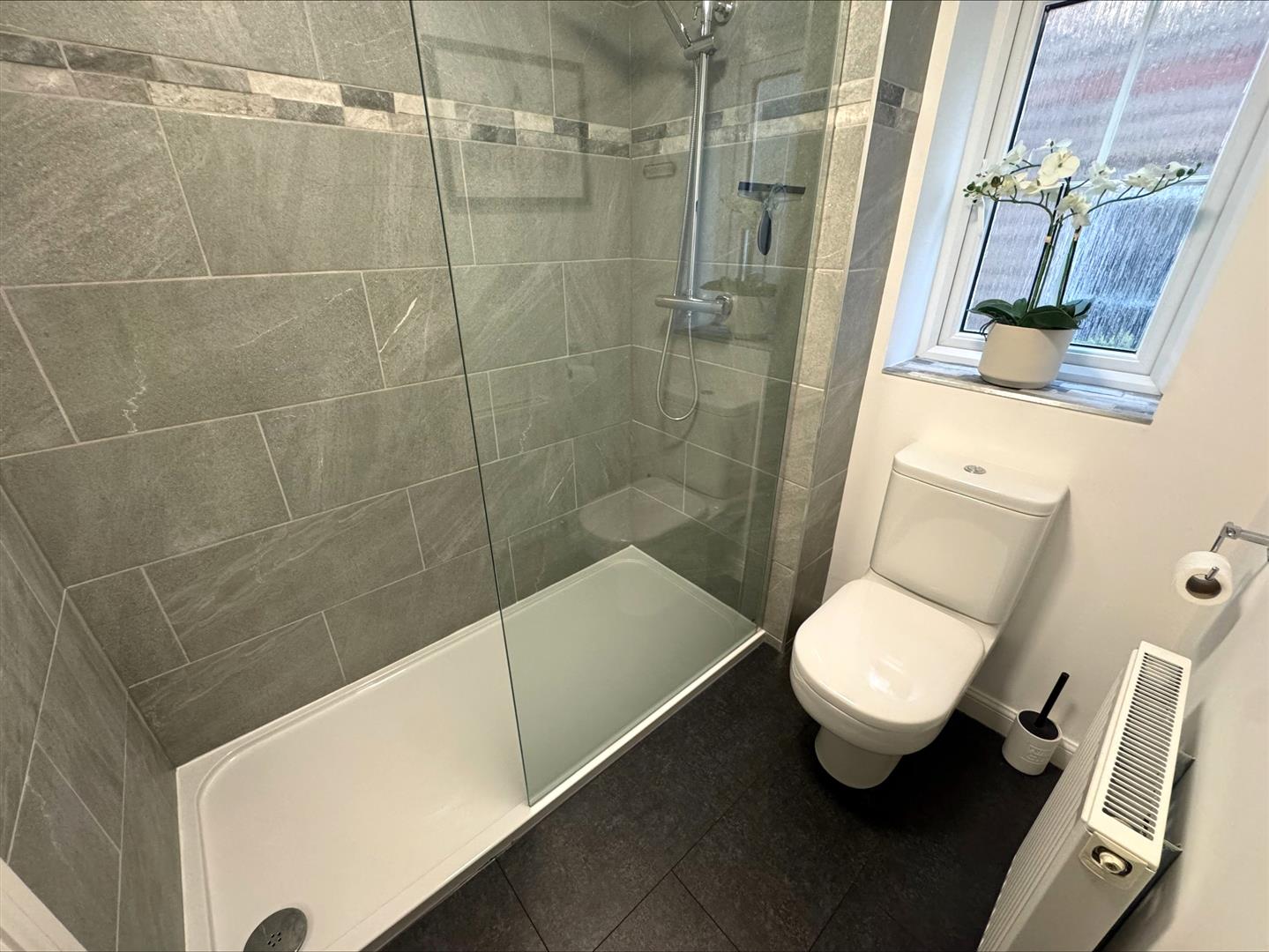 Bryn Uchaf, Bryn, Llanelli, SA14 9UJ